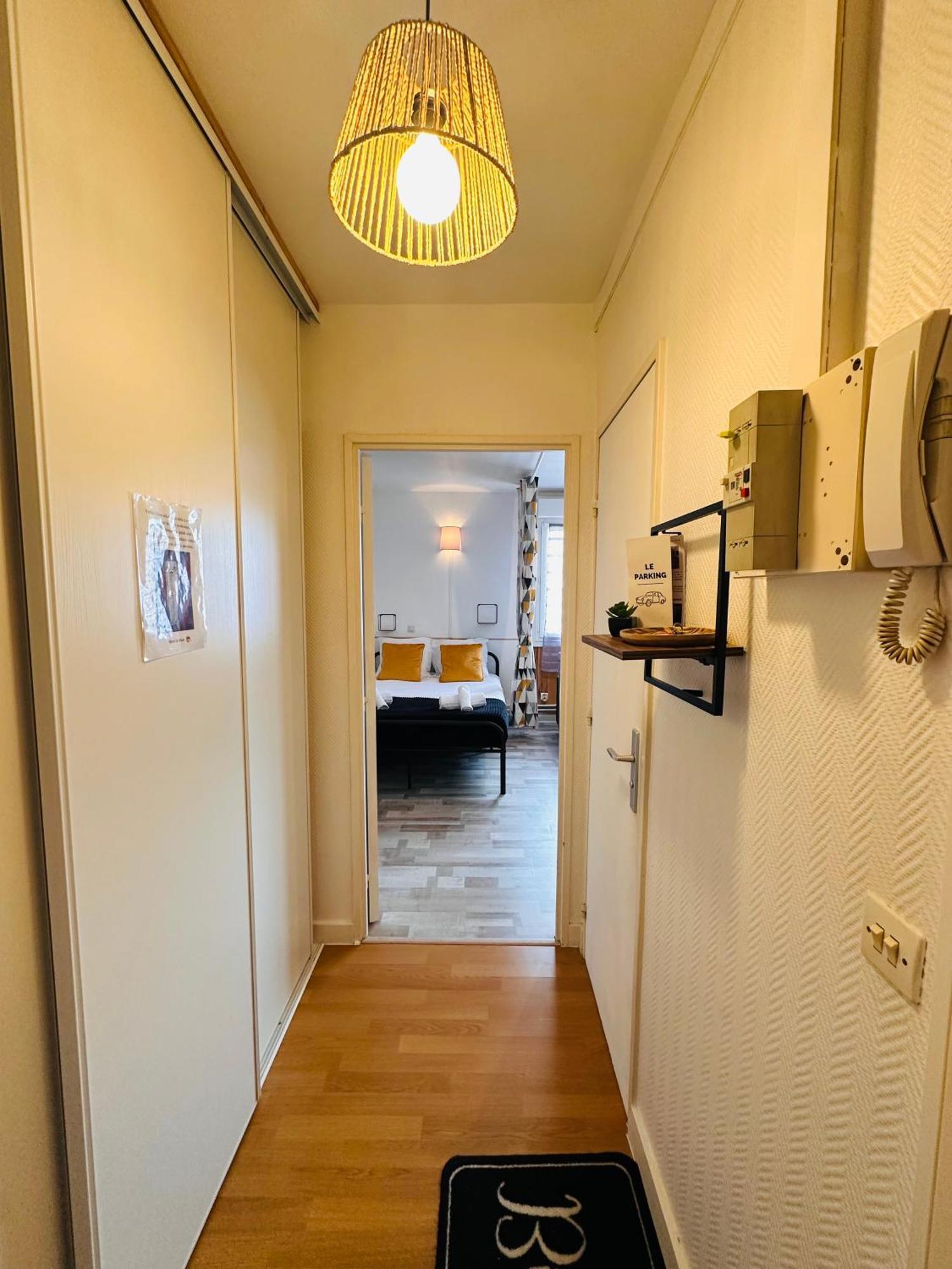 Orleans Centre Proche Gare - Appartement Fonctionnel Residence Calme Parking Prive Gratuit - Le Central Elegance 외부 사진