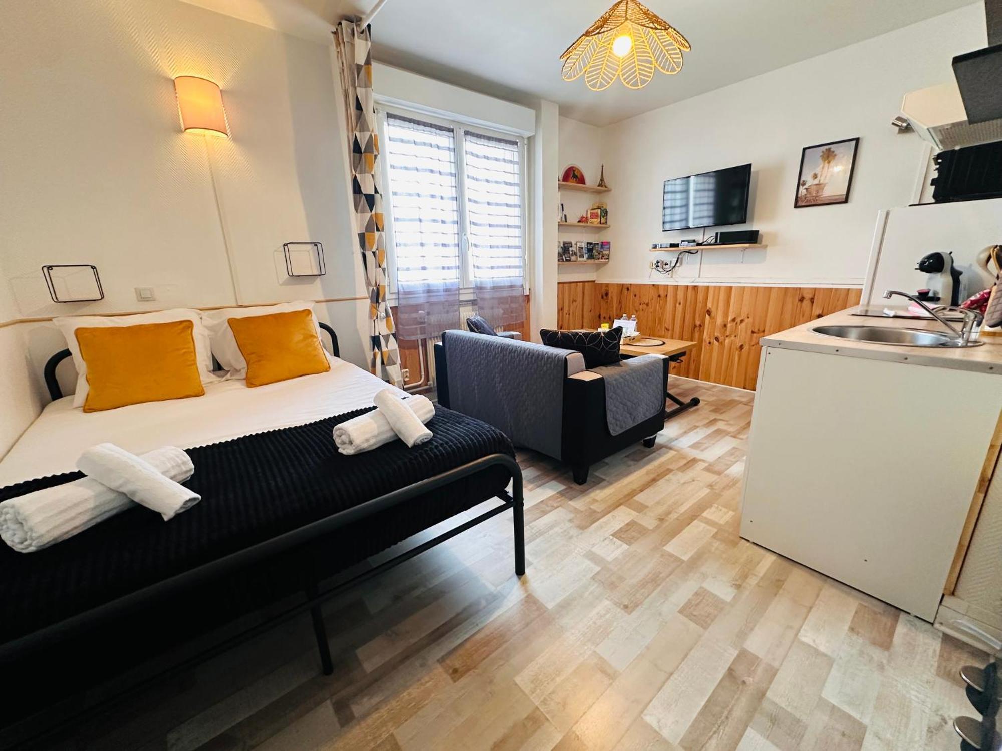 Orleans Centre Proche Gare - Appartement Fonctionnel Residence Calme Parking Prive Gratuit - Le Central Elegance 외부 사진